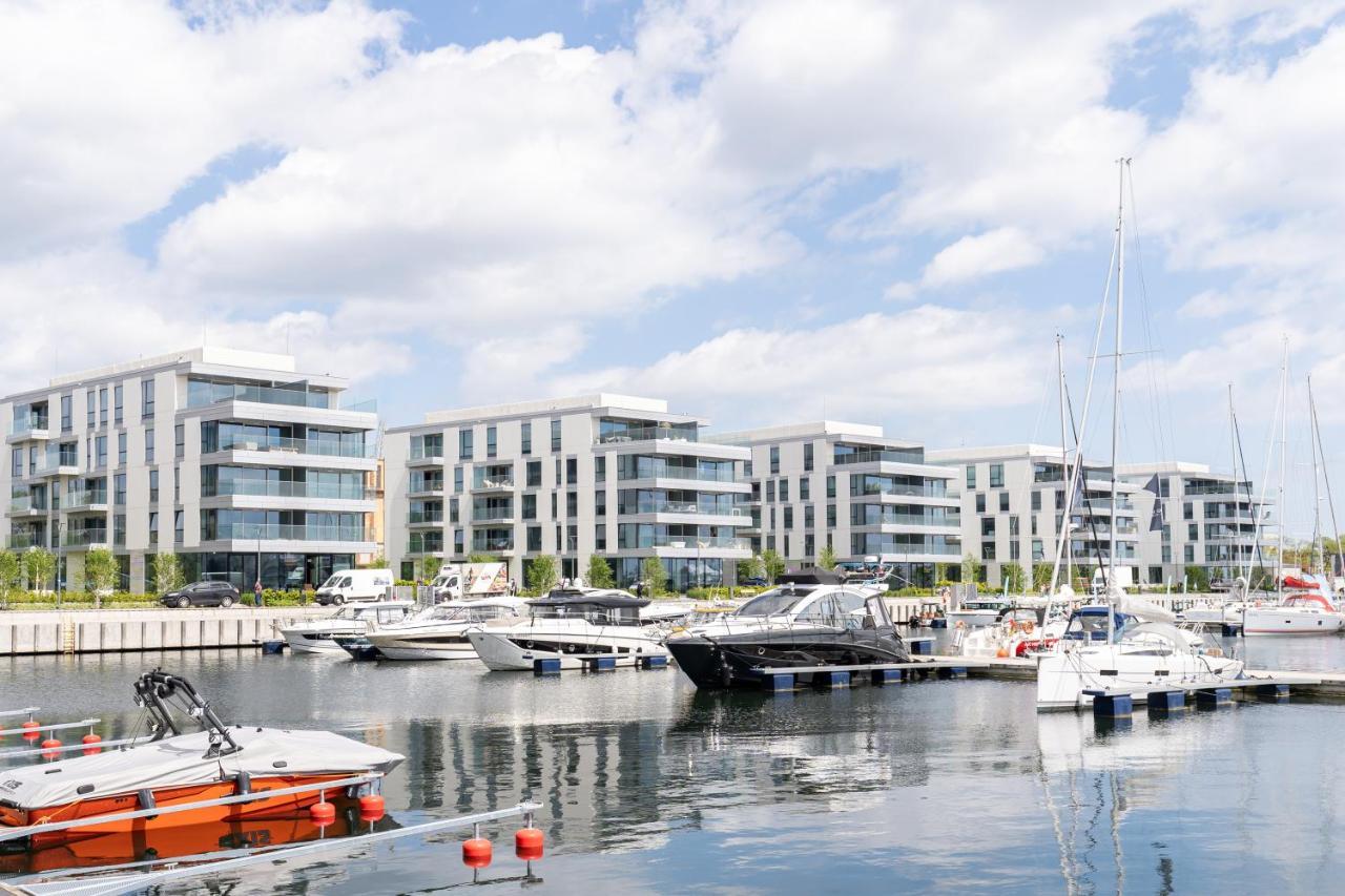 Yacht Park With Sea View By Lion Apartments Gdynia Exterior photo